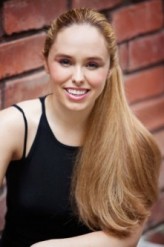 Alixzandra Dove fotoğrafı