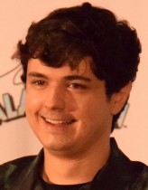 Zach Aguilar fotoğrafı