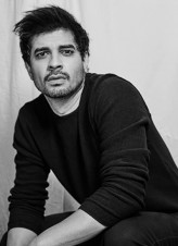 Tahir Raj Bhasin fotoğrafı