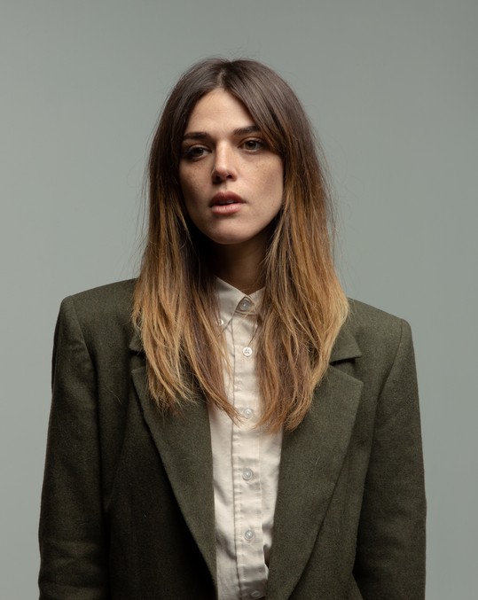 Callie Hernandez Fotoğrafı