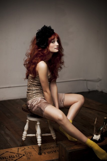 Alison Sudol Fotoğrafı