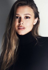 Celeste Desjardins fotoğrafı