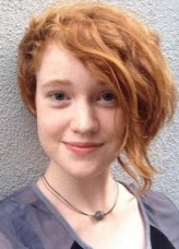 Liv Hewson fotoğrafı