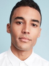 Devon Terrell fotoğrafı