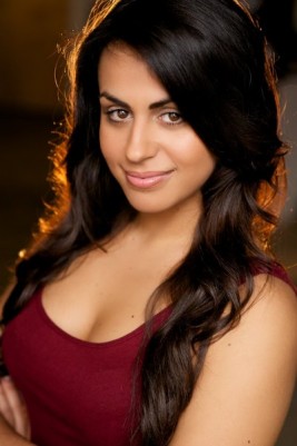 Ayesha Perry-Iqbal Fotoğrafı