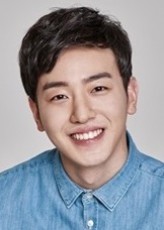 Lee Tae-sun fotoğrafı