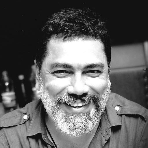 Alpay Göltekin Fotoğrafı