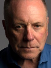 George  Bracebridge fotoğrafı