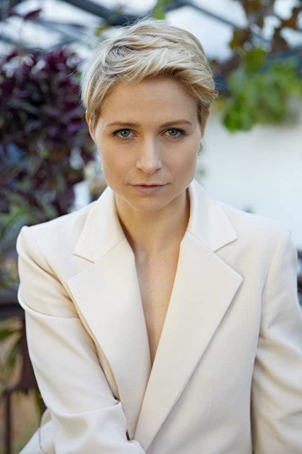 Niamh Algar Fotoğrafı