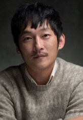Lee Seung-joon (i) fotoğrafı