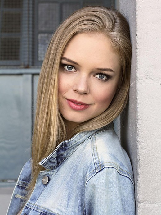 Megan Peta Hill Fotoğrafı