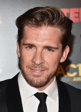 Hugh Sheridan fotoğrafı