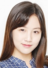 Kim Bo-kyung (i) fotoğrafı