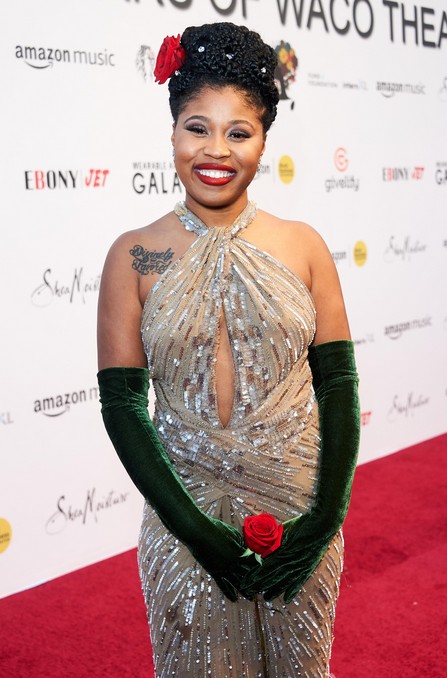 Dominique Fishback Fotoğrafı