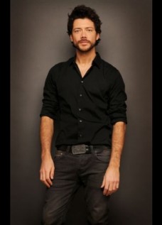 Álvaro Morte Fotoğrafı