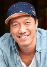 Hong Ki-Joon fotoğrafı