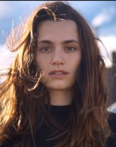 Ella Rumpf fotoğrafı