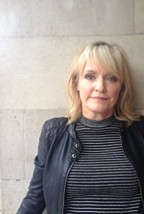 Emer Reynolds Fotoğrafı