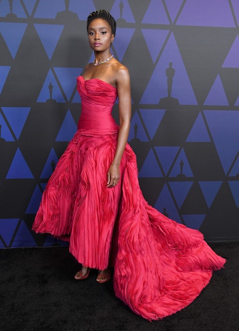 KiKi Layne Fotoğrafı