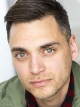 Erik Athavale fotoğrafı