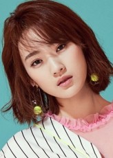 Sun Yining fotoğrafı