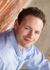 Drew  Hale fotoğrafı