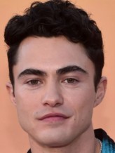 Darren Barnet fotoğrafı