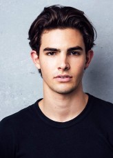 Gordon Winarick fotoğrafı