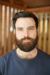 Tom England fotoğrafı