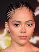 Quintessa Swindell fotoğrafı