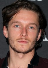 Jacob Collins-Levy fotoğrafı