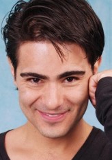 Luis Yeverino fotoğrafı