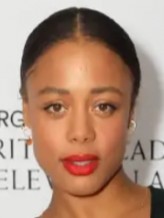 Nina Toussaint-White fotoğrafı