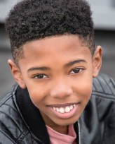 Seth Carr fotoğrafı