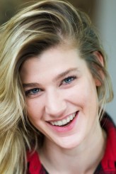 Grace Glowicki fotoğrafı