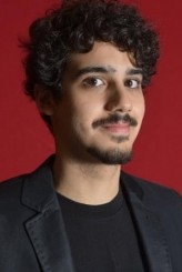 George Sauma fotoğrafı