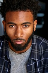 LaRonn Marzett fotoğrafı