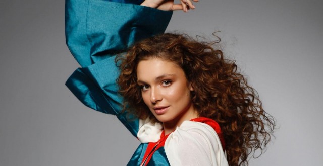 Serra Arıtürk Fotoğrafı