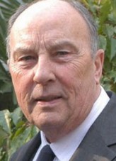 Anthony Valentine fotoğrafı