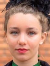 Oya İloğulları fotoğrafı