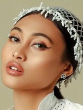 Novia Bachmid fotoğrafı