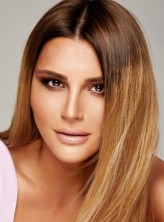 Semra San fotoğrafı