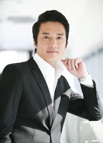 Jeong Jun-ho Fotoğrafı