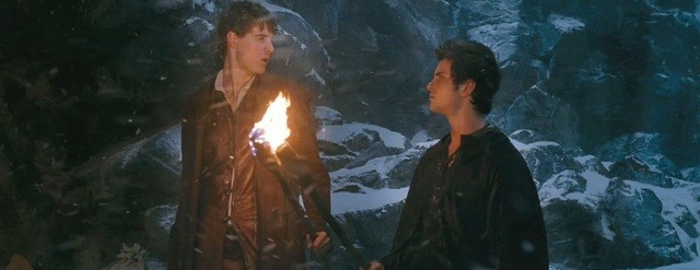 Kız ve Kurt Fotoğrafı