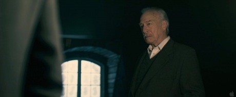 Ejderha Dövmeli Kız Fotoğrafı