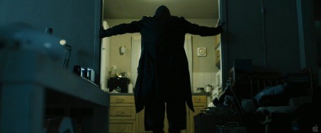 Ejderha Dövmeli Kız Fotoğrafı