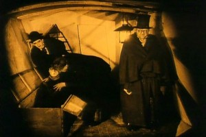 Dr. Caligari'nin Muayenehanesi Fotoğrafları 10