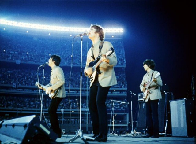 The Beatles At Shea Stadium Fotoğrafları 8