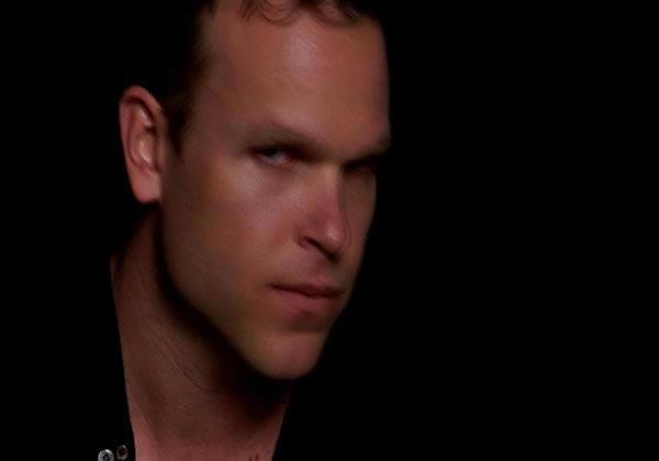 Knife To A Gunfight Fotoğrafı