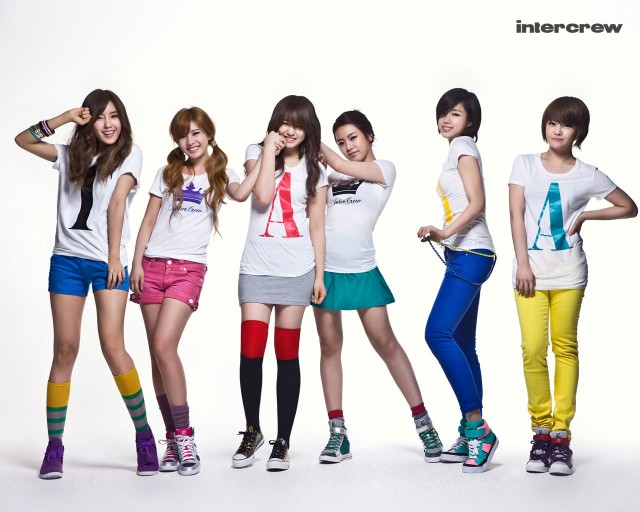 T-ara And Yoon Si-yoon's Bubibubi Fotoğrafı